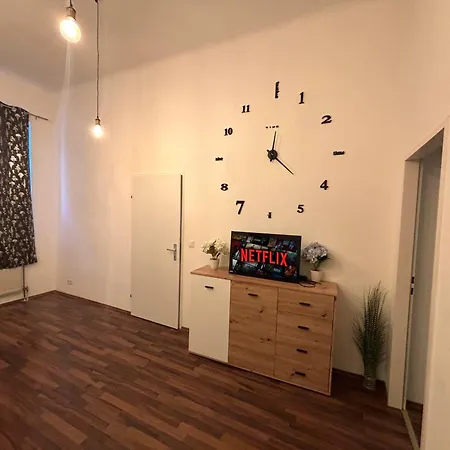 City-palace 1020 Apartment *
