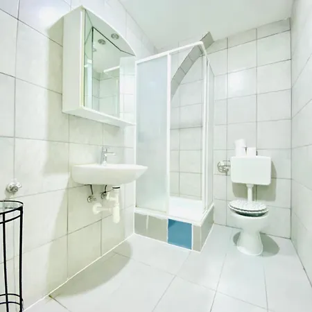 Affordable 3bedroom In Quiet Neighborhood * Vídeň