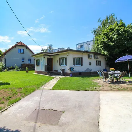 Leopoldau By Interhome *