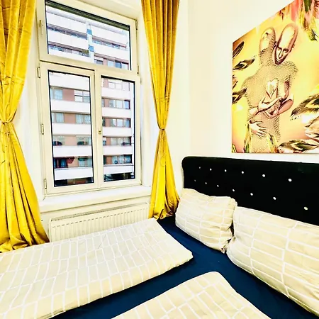 9br For 18p, 12min Walk To Augarten *