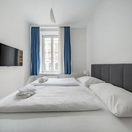 Apartment 74 Living Vienna
