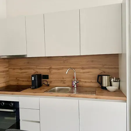Modern Stylish With Garden & Free Parking * Vienna