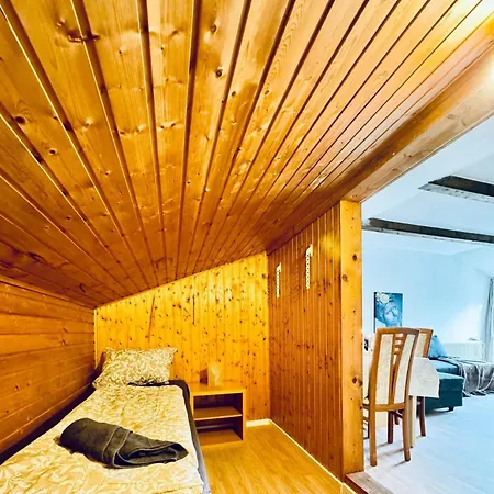 Cozy In A For Groups, 16-mins To Blumengaerten * Wien