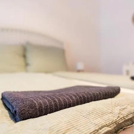Apartament 1110 *