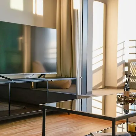 Classy Near Thermal Apartment *