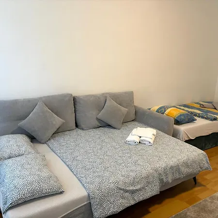 City-palace 1020 Apartment