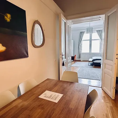 Parkview Rudolfsplatz Apartment *