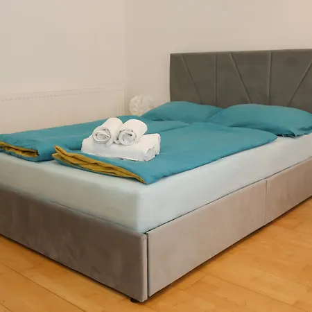 Apartment Downtown Bliss Modern Retreat With Free Parking And Fast Internet 600 Mbits