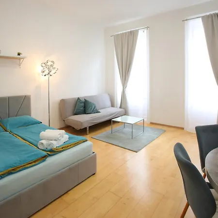 Downtown Bliss Modern Retreat With Free Parking And Fast Internet 600 Mbits Vienna