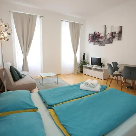 Downtown Bliss Modern Retreat With Free Parking And Fast Internet 600 Mbits