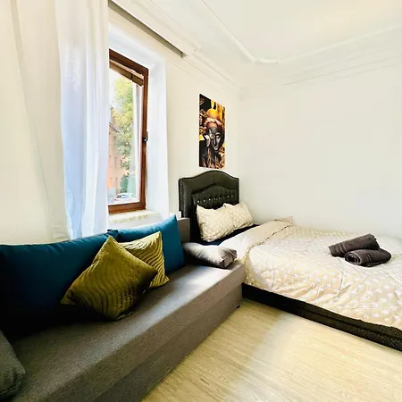 Apartment Very Spacious For Up To 7p With Great Location *