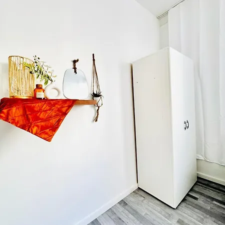 Apartment Very Spacious For Up To 7p With Great Location Vienna