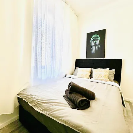 Apartment Very Spacious For Up To 7p With Great Location *