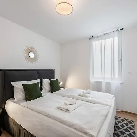 Hills Living Hotel apartamentowy *