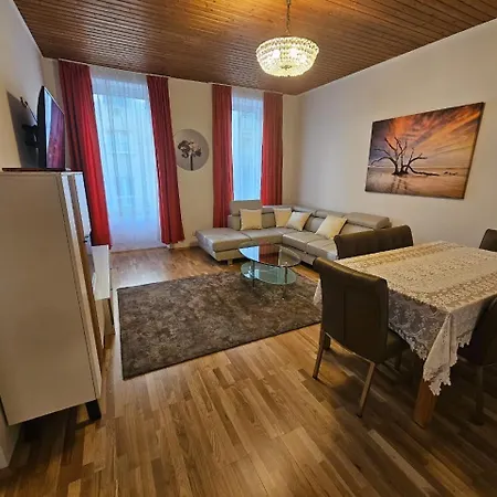 Mozart Apartmán *