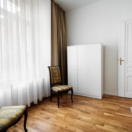 Le David 1020 Apartment *