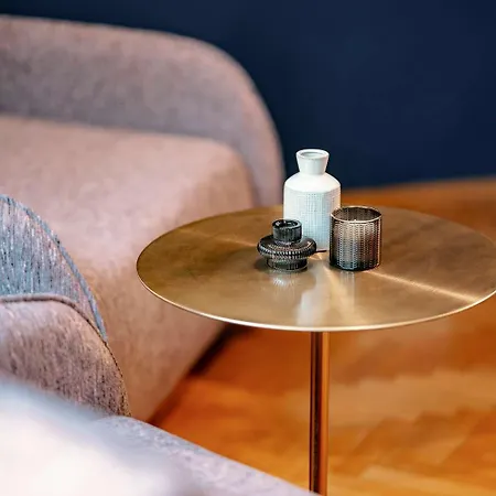 Roomy For 2 - 4 In Hip Area & Free Parking Vienna
