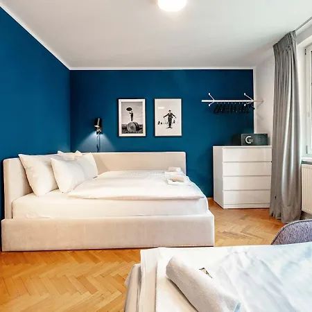 Apartment Roomy For 2 - 4 In Hip Area & Free Parking Vienna