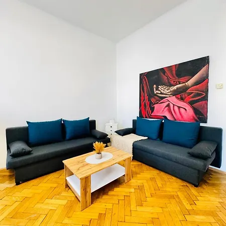 Affordable 1br & 1lr Apt, 7 Min To Westbahnhof Apartment *