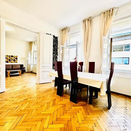 Affordable 1br & 1lr Apt, 7 Min To Westbahnhof