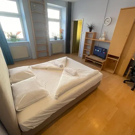Two-room In Mariahilfer * Vienna