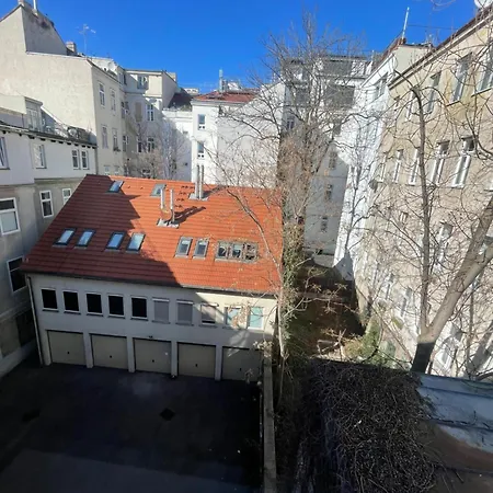 Two-room In Mariahilfer * Vienna