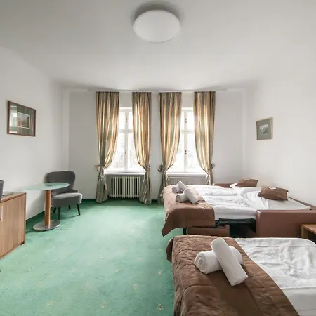 Hotel Bergwirt Schönbrunn