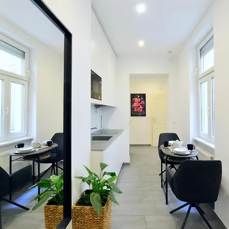 Apartment Ii Close To Schoenbrunn - Time To Relax Vienna