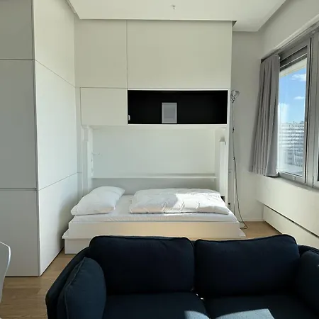 Apartment Penthouse-flair With Skyline-view *