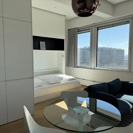 Penthouse-flair With Skyline-view Apartment Vienna