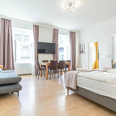 Stylish 2br For 5p Location * Vienna