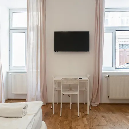 Lovely 3br Shared - Perfect For Longstays In Lockdown *