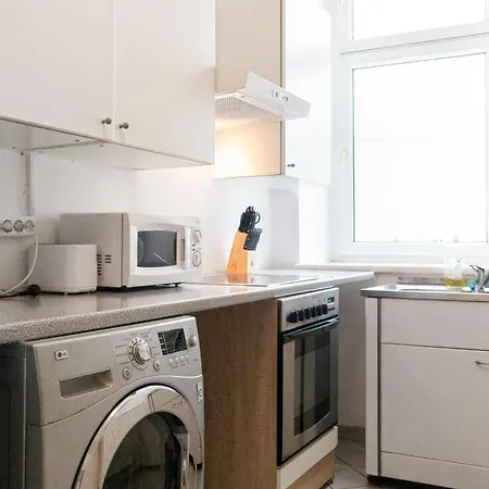 Lovely 3br Shared - Perfect For Longstays In Lockdown Apartment