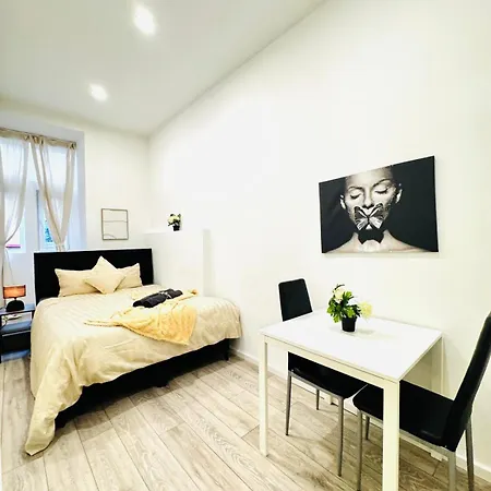 Apartment Elegant 5-br Ideal For Groups & Families