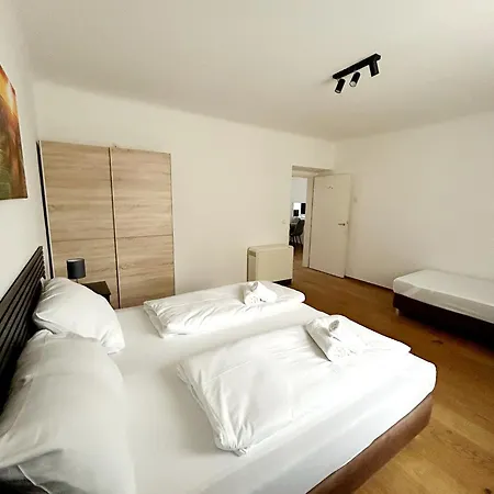 Apartment 2 Near Schoenbrunn Palace