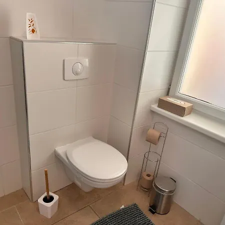 Full Premium - 2 Bedrooms For 5 People - Near Metro Holiday home *