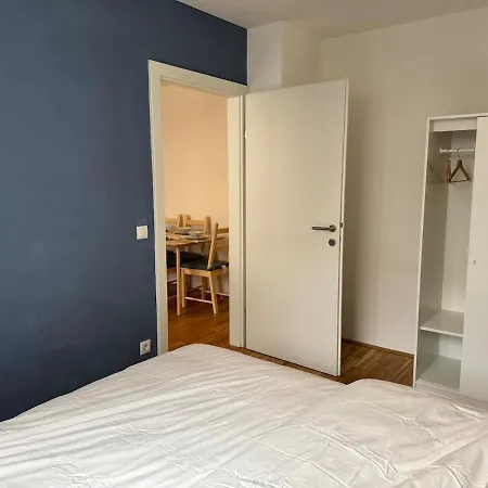 2br, Balcony, Central, Danube, U6 & S-bahn - Axara Housing Brn 22 Apartment
