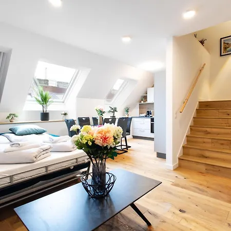 Noble Residences Apartment *