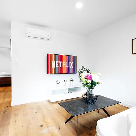 Apartment Noble Residences