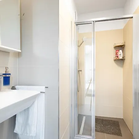 Noble Residences Apartment