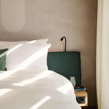 Hotel A By Adina Danube *