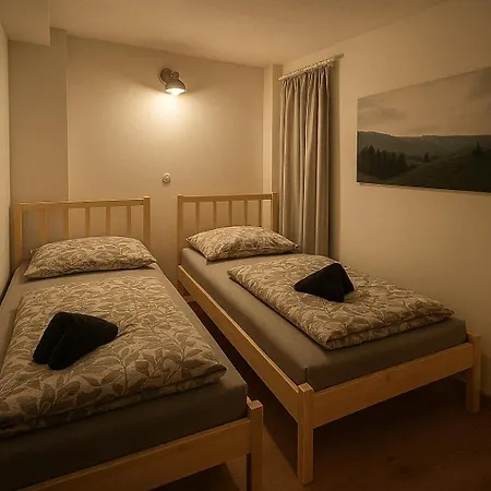 Gesamtes Haus Mit Garten - 100% Privatsphaere
