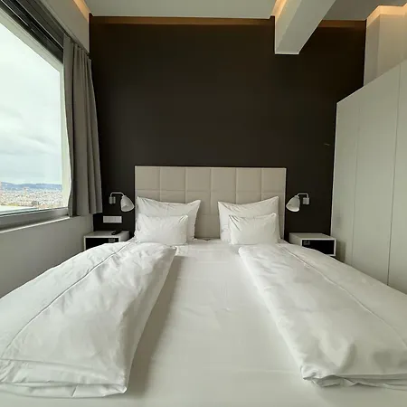 Apartment Penthouse Loft With Skyline-view