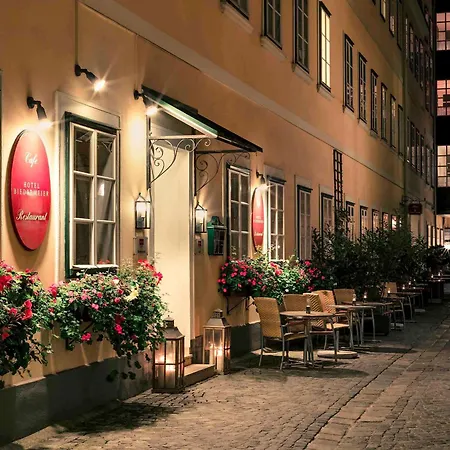 Hotel Mercure Grand Biedermeier 4*