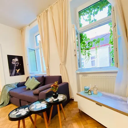 Stylish 2br Prime Location By Westbahnhof * Vídeň