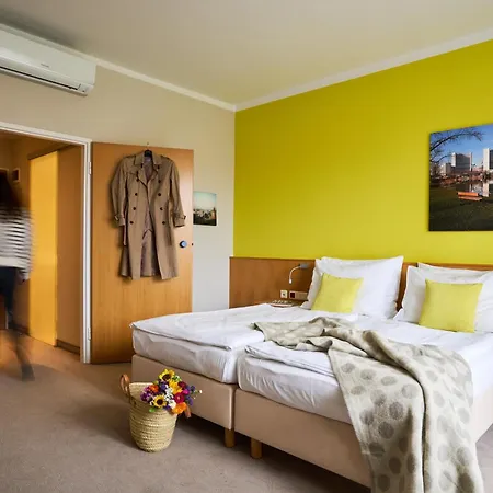 Henriette Stadthotel 4*