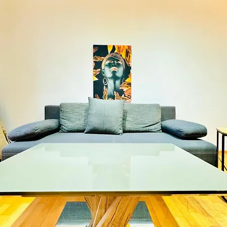 Cozy 4br For Up To 12p 10-min To Fac Platz Vienna
