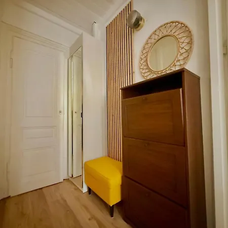 Apartment 80 M2 Stylish & Calm With Free Parking Vienna