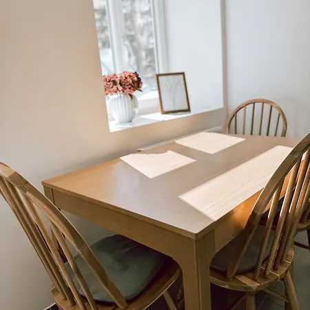 Zentrales Naehe Schoenbrunn - 5 Pers Apartamento *