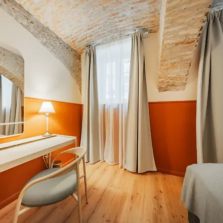 Home1 - Kopernikus Auberge de jeunesse